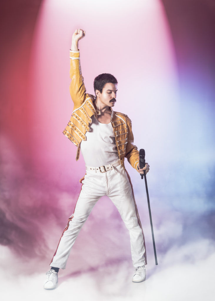 Queen-yhtyeen musiikkiin perustuva spektaakkeli Show Must Go On Kangasala-talossa helmikuussa 2020.