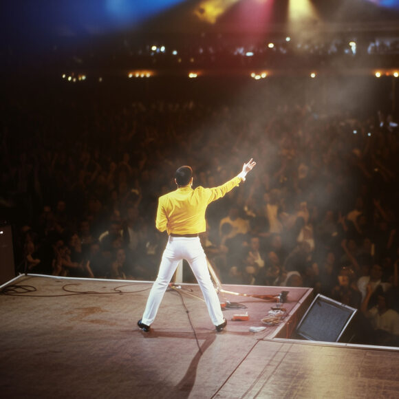 Queen-tribuutti The Miracle tuo legendaarisen A Night at the Opera -albumin Kangasala-taloon 30.1.2026.