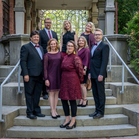 Lauluyhtye Valkean Kohti joulua -konsertti palaa Kangasala-taloon – luvassa tuttuja ja uusia a cappella -joululauluja lämpimässä tunnelmassa.