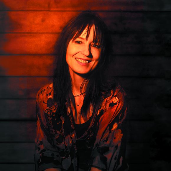 Palkittu lauluntekijä Mariska saapuu Kangasala-taloon 2.10.2026 tunnelmallisella konsertilla, jossa kuullaan hänen rakastetuimpia tekstejään ja omia hittejään.