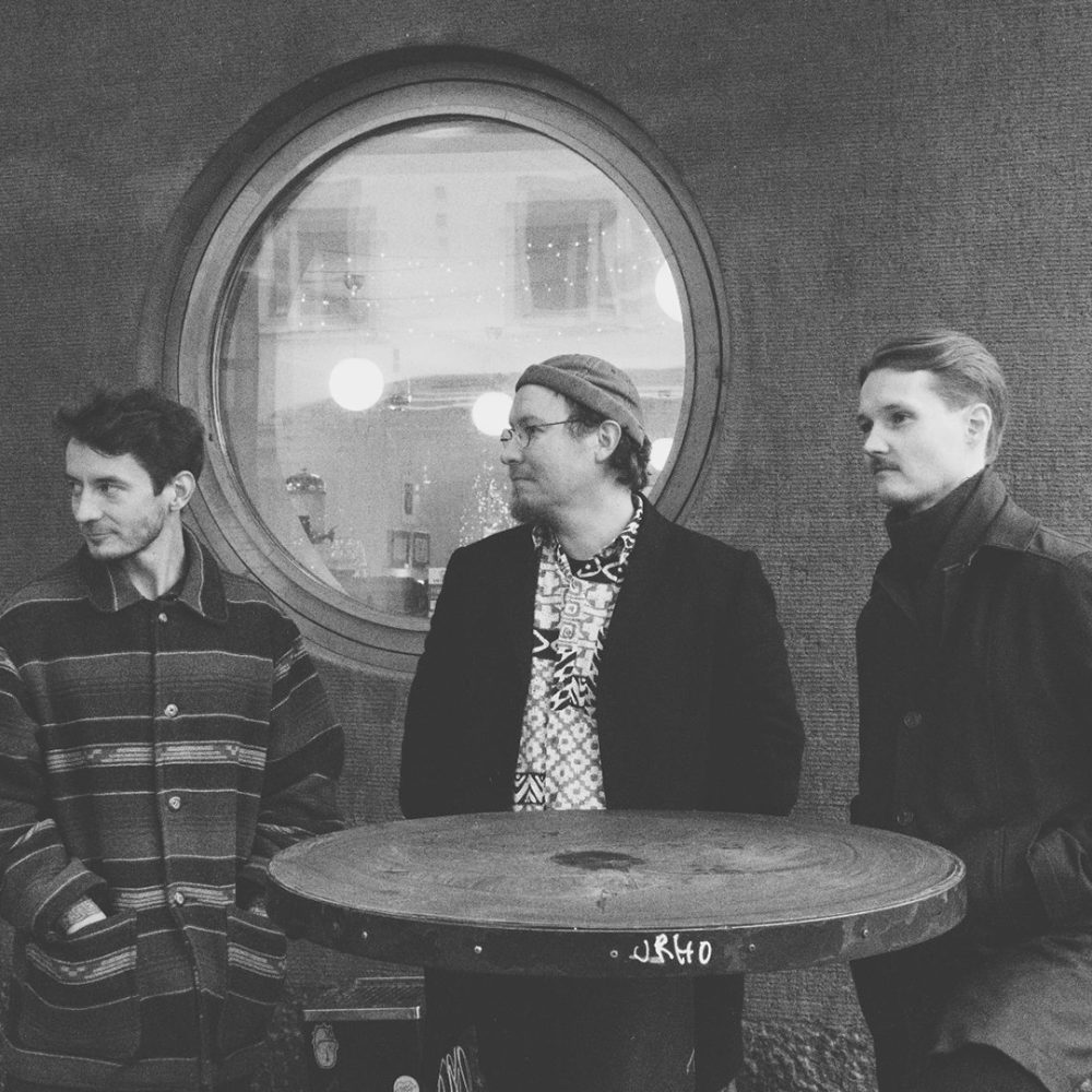 Tuomo Uusitalo Trio esiintyy Kangasala-talon jazzklubilla 6.2.2027. Koe moderni pianotrio ja intiimi klubitunnelma.